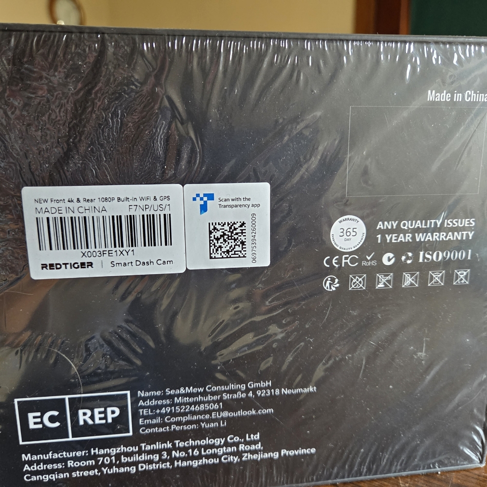 F7NP 4K Dash Cam - Black - Picture 2 of 3